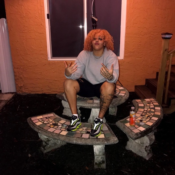 Meet your Posher, Keke - Picture 8 of 9